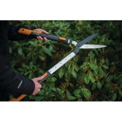 Fiskars Teleskop-Heckenschere SmartFit HS86 9 Fiskars Teleskop-Heckenschere SmartFit HS86 -Gartenpflege Geschäft 6411501148001 4905 3
